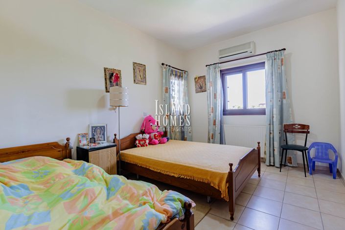 Image No.30-5 Bed Villa / Detached for sale