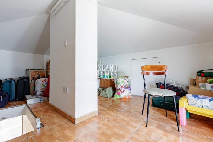 Image No.34-5 Bed Villa / Detached for sale