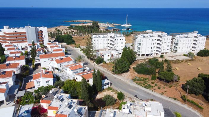 Image No.6-Villa / Détaché de 7 chambres à vendre à Famagusta