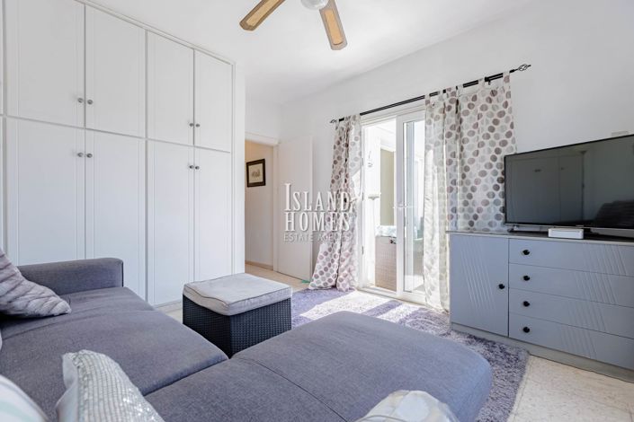 Image No.12-3 Bed Apartment for sale