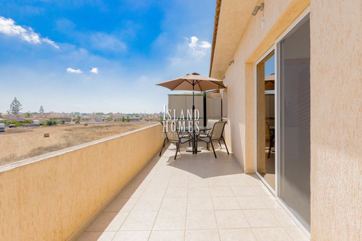 Image No.3-Appartement de 2 chambres à vendre à Liopetri