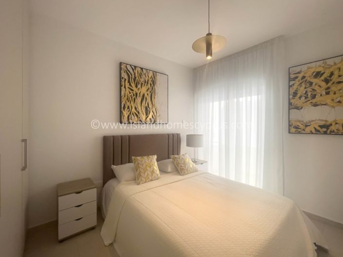 Image No.10-2 Bed Apartment for sale