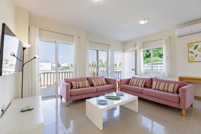 Image No.3-Villa / Détaché de 3 chambres à vendre à Ayia Thekla