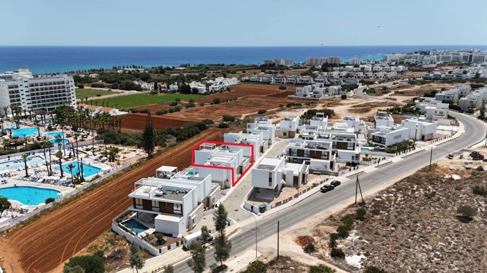 Image No.6-4 Bed Villa / Detached for sale