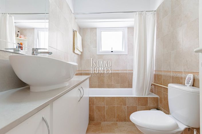 Image No.13-2 Bed Apartment for sale