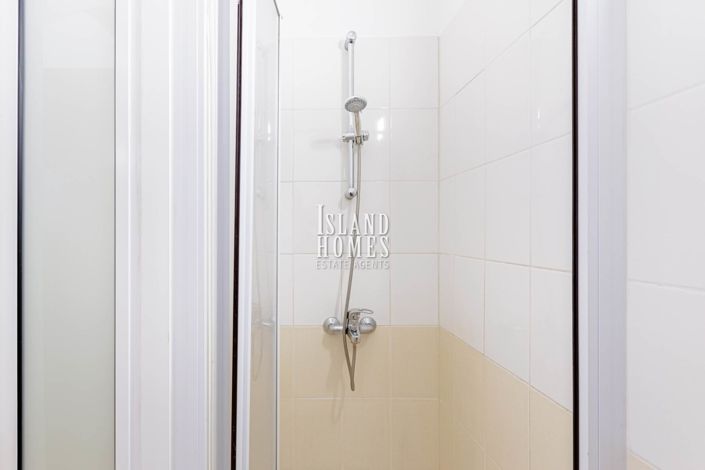 Image No.11-Villa / Détaché de 3 chambres à vendre à Pernera