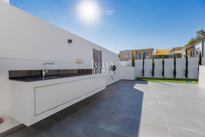 Image No.22-Villa / Détaché de 4 chambres à vendre à Protaras