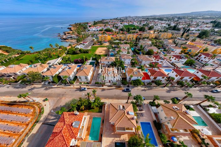 Image No.6-3 Bed Villa / Detached for sale