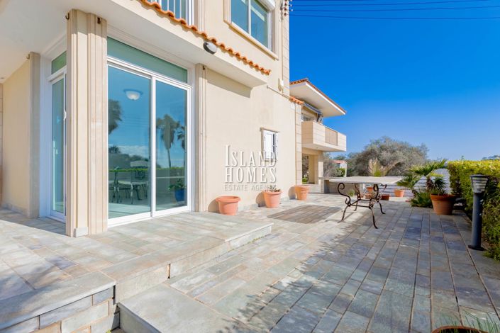 Image No.25-4 Bed Villa / Detached for sale