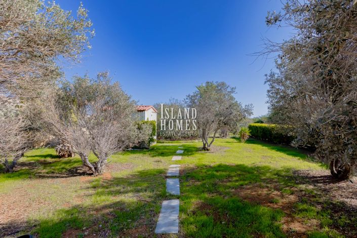 Image No.26-4 Bed Villa / Detached for sale