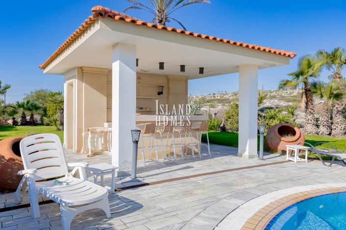 Image No.10-4 Bed Villa / Detached for sale