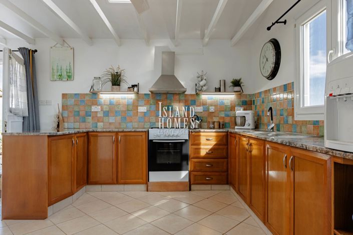 Image No.5-Villa / Détaché de 2 chambres à vendre à Frenaros