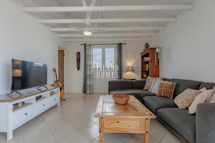 Image No.9-Villa / Détaché de 2 chambres à vendre à Frenaros