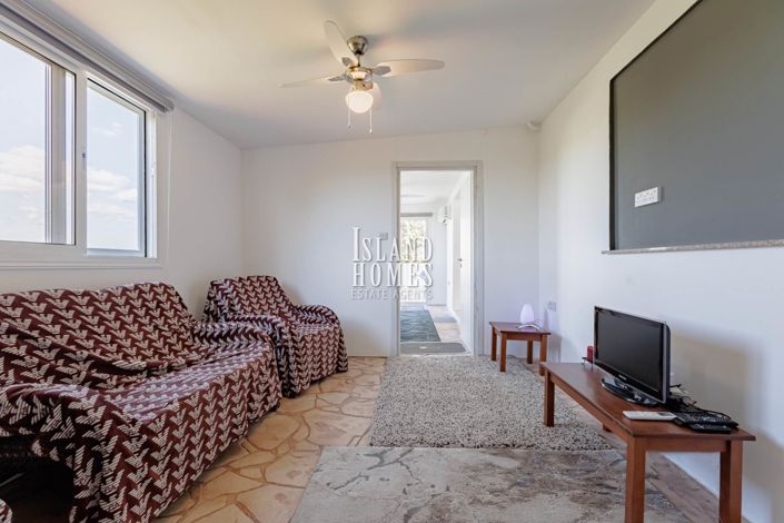 Image No.14-3 Bed Villa / Detached for sale