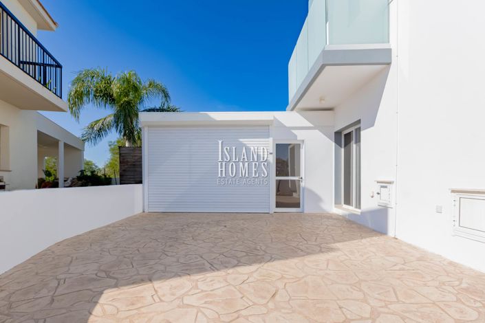 Image No.16-3 Bed Villa / Detached for sale