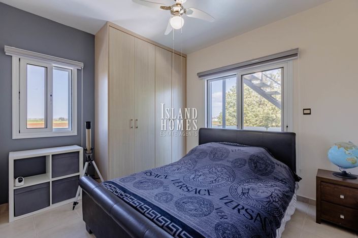 Image No.25-3 Bed Villa / Detached for sale