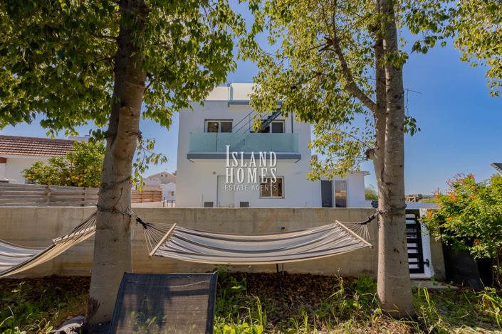 Image No.32-3 Bed Villa / Detached for sale