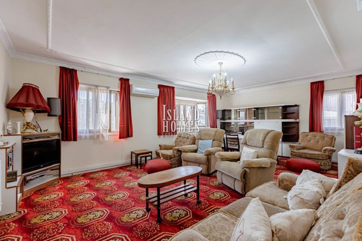 Image No.3-3 Bed Villa / Detached for sale