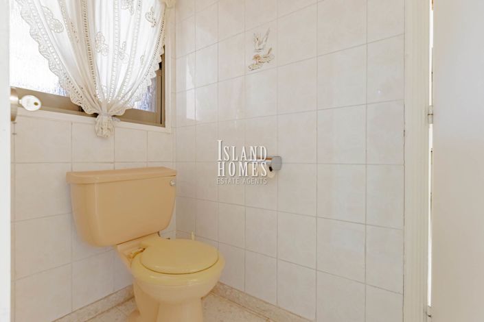 Image No.26-3 Bed Villa / Detached for sale