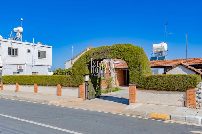 Image No.6-3 Bed Villa / Detached for sale