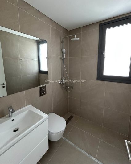 Image No.13-Villa / Détaché de 3 chambres à vendre à Pernera