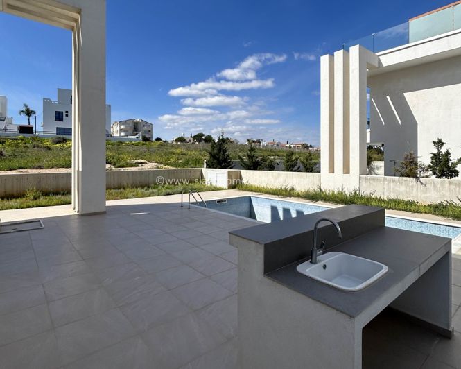 Image No.15-Villa / Détaché de 3 chambres à vendre à Pernera