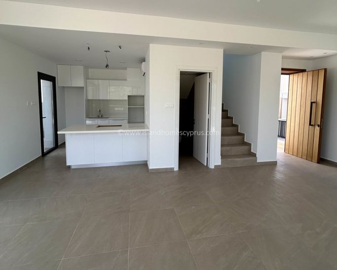 Image No.8-Villa / Détaché de 3 chambres à vendre à Pernera