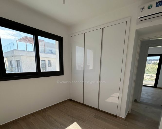 Image No.17-4 Bed Villa / Detached for sale