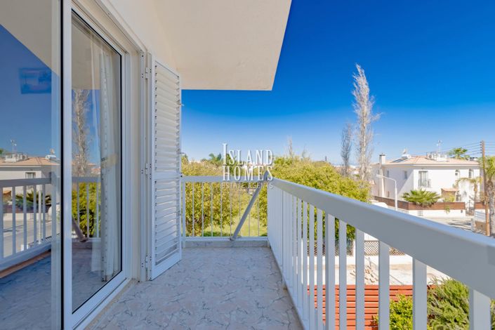 Image No.16-3 Bed Villa / Detached for sale