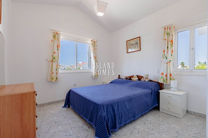 Image No.22-3 Bed Villa / Detached for sale