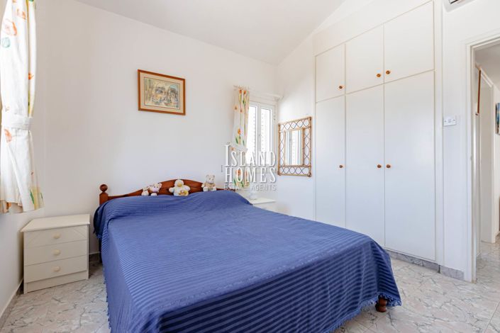 Image No.23-3 Bed Villa / Detached for sale