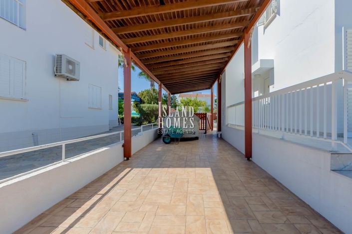 Image No.27-3 Bed Villa / Detached for sale