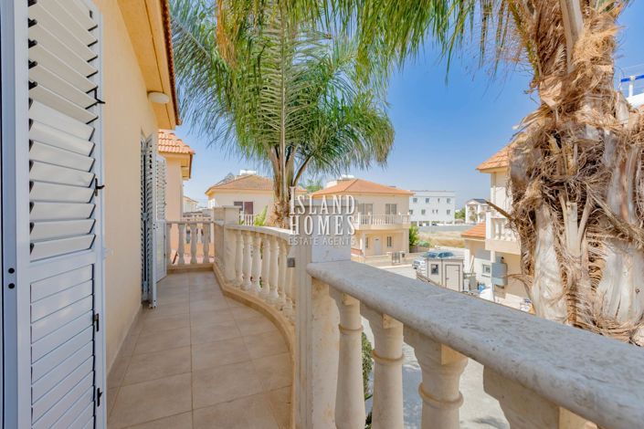 Image No.23-Propriété de 3 chambres à vendre à Deryneia