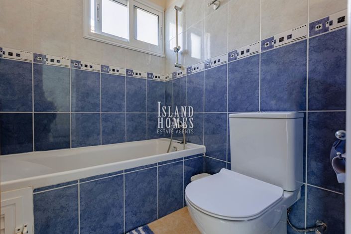 Image No.24-Propriété de 3 chambres à vendre à Deryneia