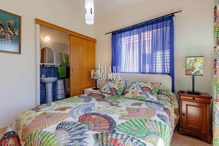 Image No.27-Propriété de 3 chambres à vendre à Deryneia