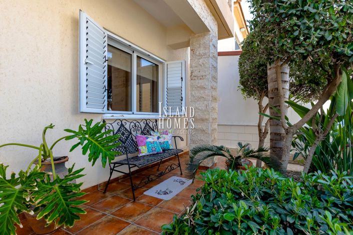 Image No.4-Propriété de 3 chambres à vendre à Deryneia