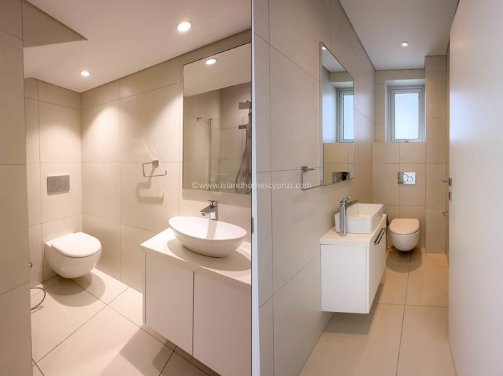 Image No.21-4 Bed Villa / Detached for sale