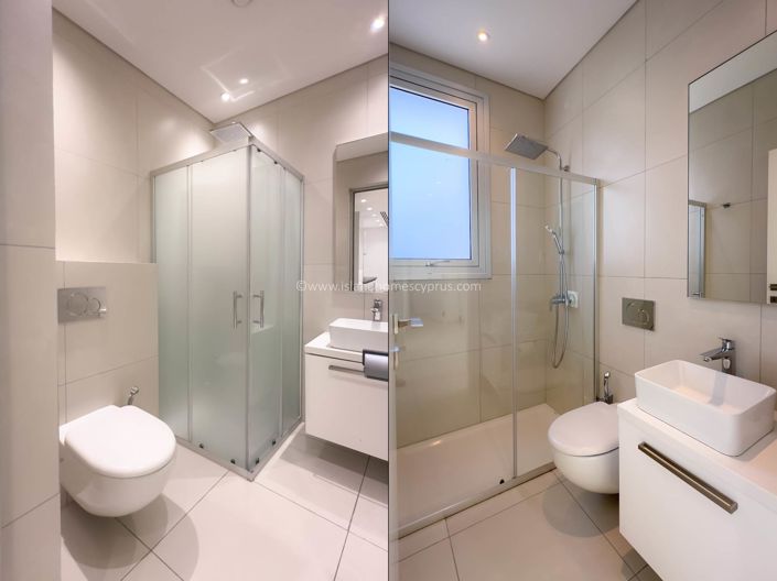 Image No.32-4 Bed Villa / Detached for sale