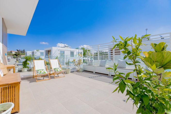 Image No.4-3 Bed Property for sale