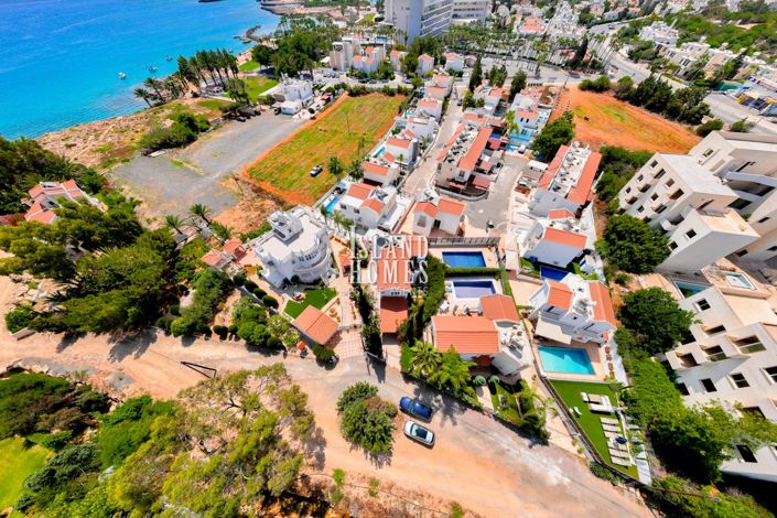 Image No.26-3 Bed Villa / Detached for sale