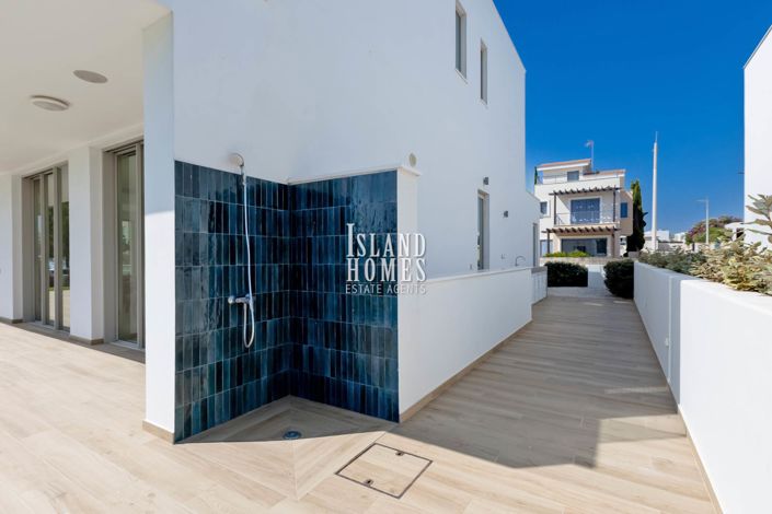 Image No.25-7 Bed Villa / Detached for sale