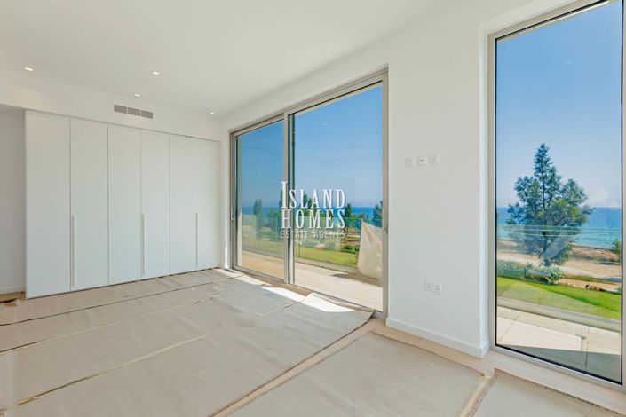 Image No.45-7 Bed Villa / Detached for sale