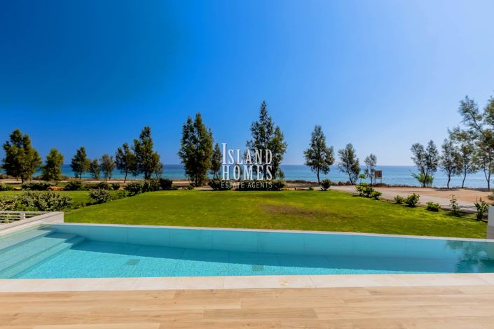 Image No.6-7 Bed Villa / Detached for sale