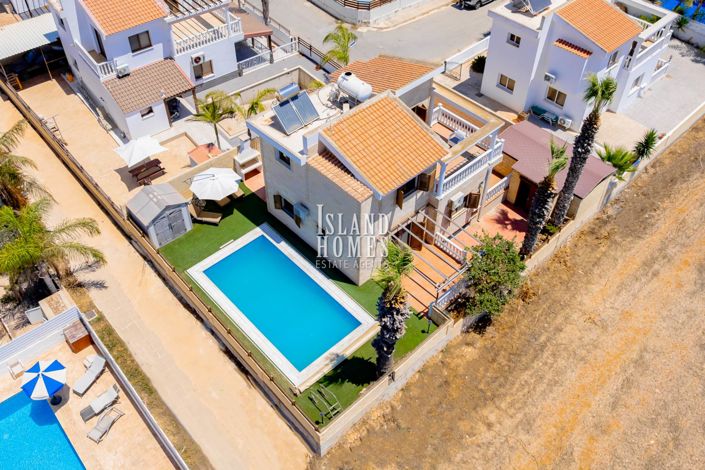 Image No.48-Villa / Détaché de 3 chambres à vendre à Ayia Thekla