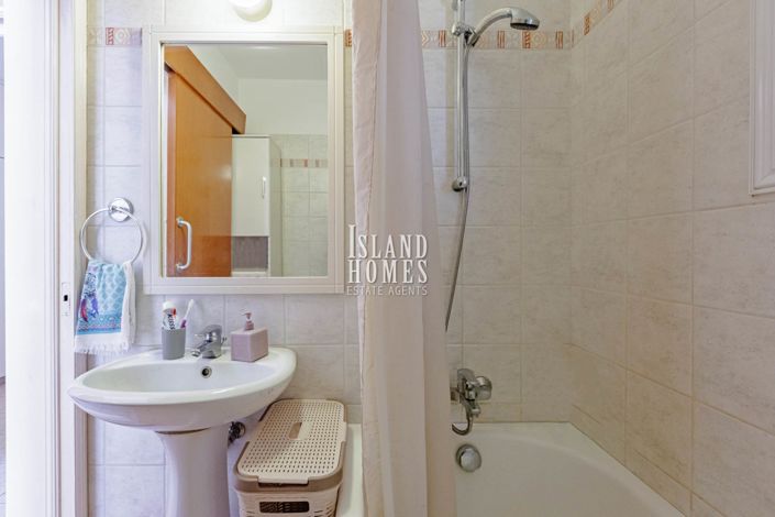 Image No.17-2 Bed Apartment for sale