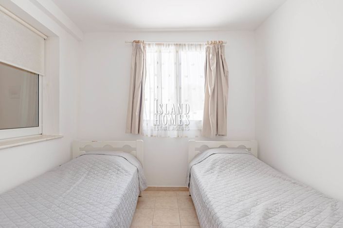 Image No.19-2 Bed Apartment for sale