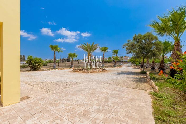 Image No.33-4 Bed Villa / Detached for sale