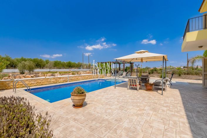 Image No.36-4 Bed Villa / Detached for sale