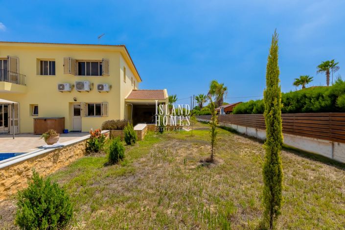 Image No.47-4 Bed Villa / Detached for sale