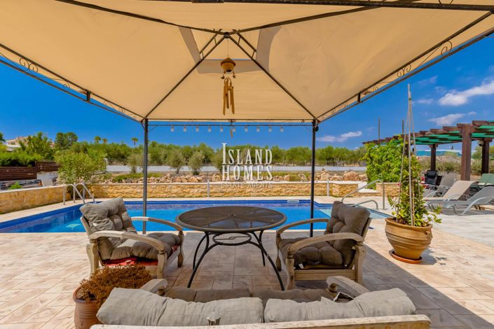 Image No.6-4 Bed Villa / Detached for sale